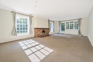 Photo 21- click for photo gallery